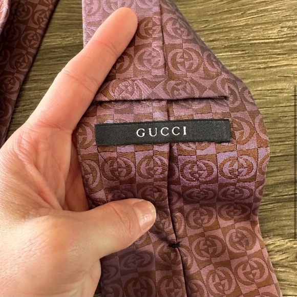 Men’s Gucci tie - Picture 3 of 6